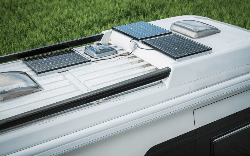 Roof mounted Rv solar panels