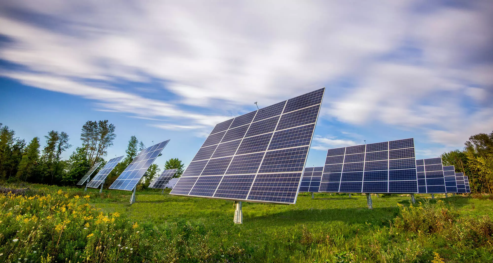 Advantages-and-Disadvantages-Of-Solar-Tracker-System